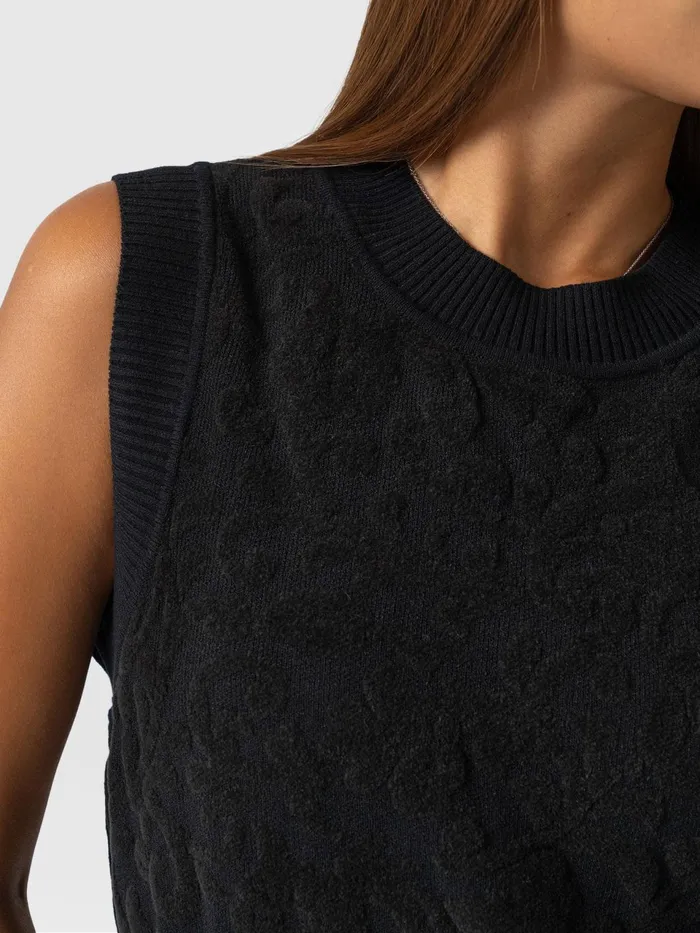 Wren Sleeveless Knit 8211 Black Black Women Saint And Sofia Knitwear